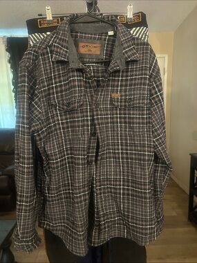 Orvis Black and Gray Plaid Button-Up Shirt Jacket